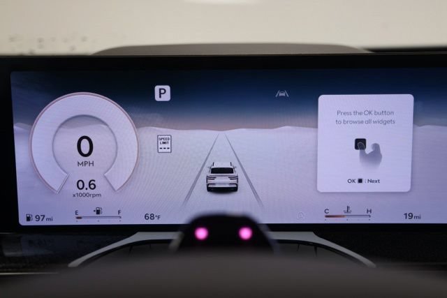New 2026 Genesis GV80 3.5T e-SC AWD/4WD image 29