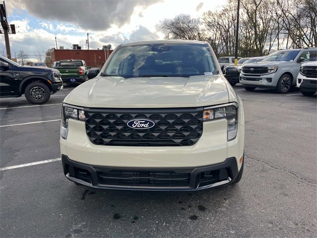 New 2025 Ford Maverick XLT w/ XLT Luxury Package image 8