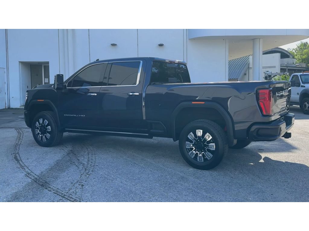 Certified 2024 GMC Sierra 2500 Denali w/ Denali Reserve Package AWD/4WD image 6