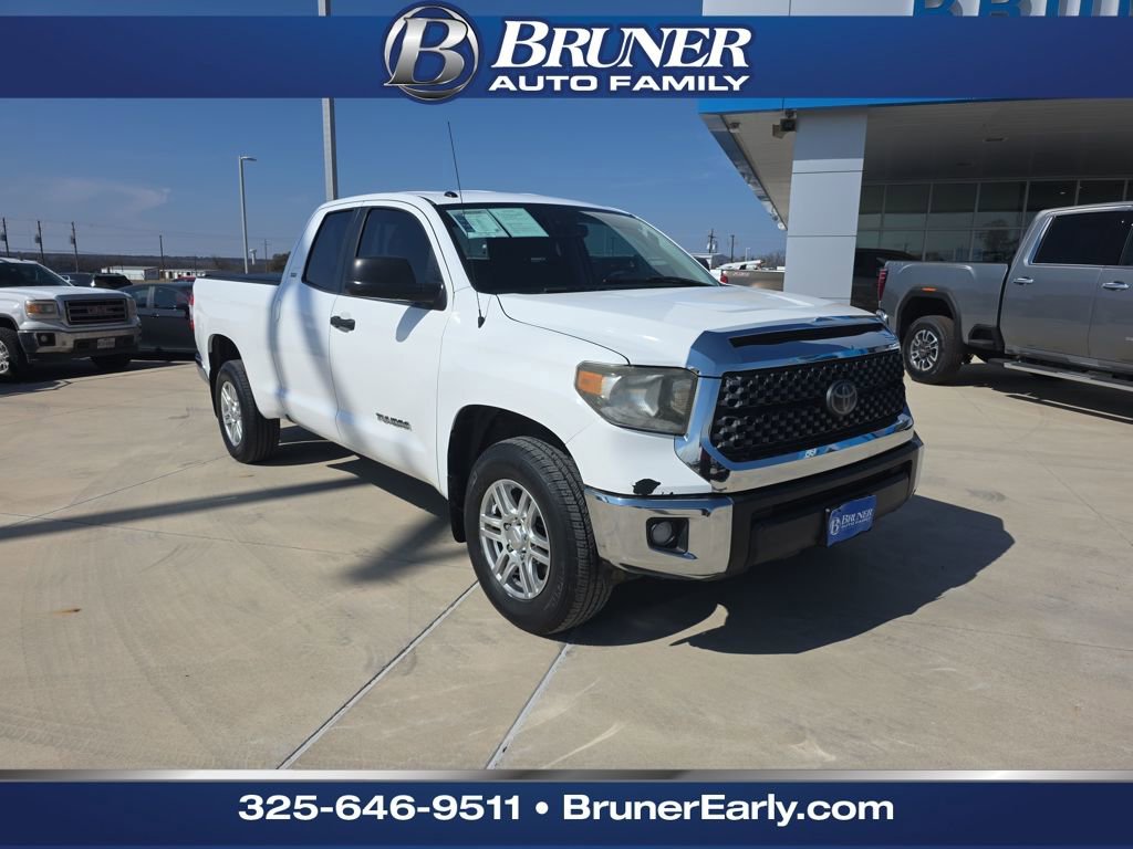Used 2018 Toyota Tundra SR5 w/ SR5 Upgrade Package