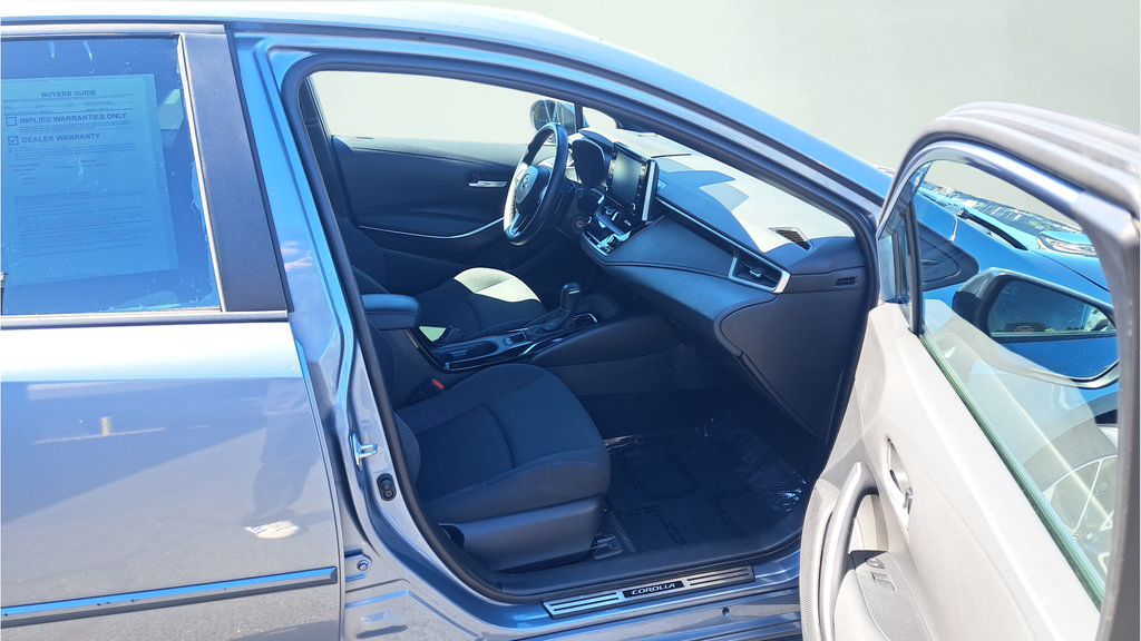 Used 2021 Toyota Corolla SE w/ Body Protection Package (TMS) FWD image 15