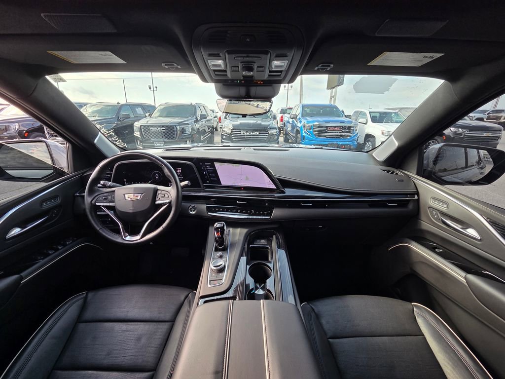 Used 2022 Cadillac Escalade Sport w/ Touring Package AWD/4WD image 28