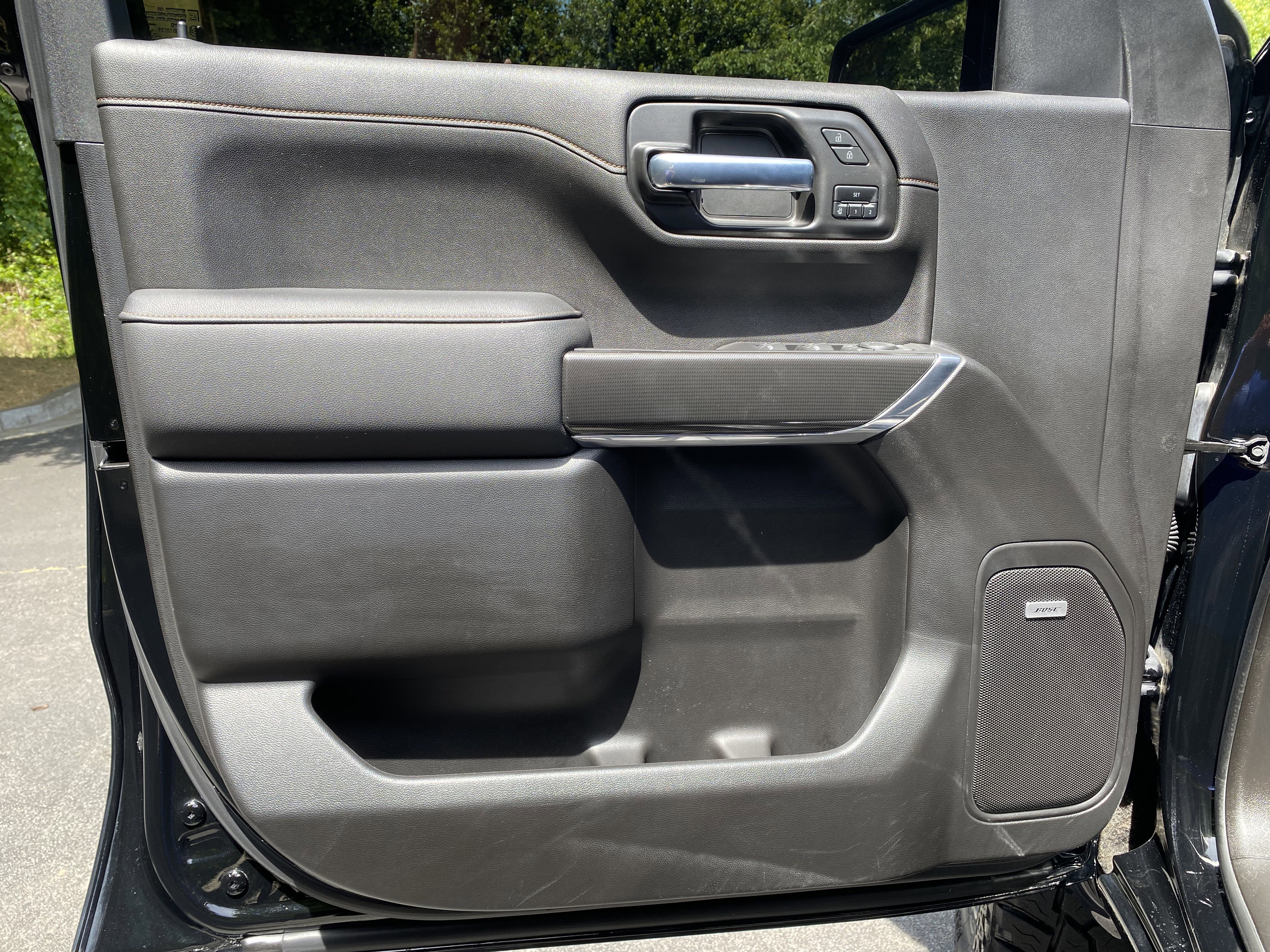 Used 2021 GMC Sierra 1500 AT4 w/ Technology Package image 16