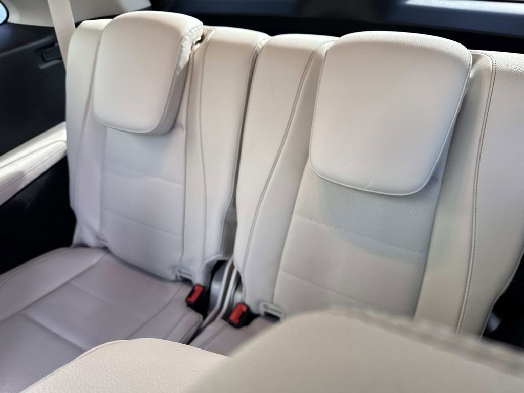 Certified 2025 Mercedes-Benz GLS 450 4MATIC image 11