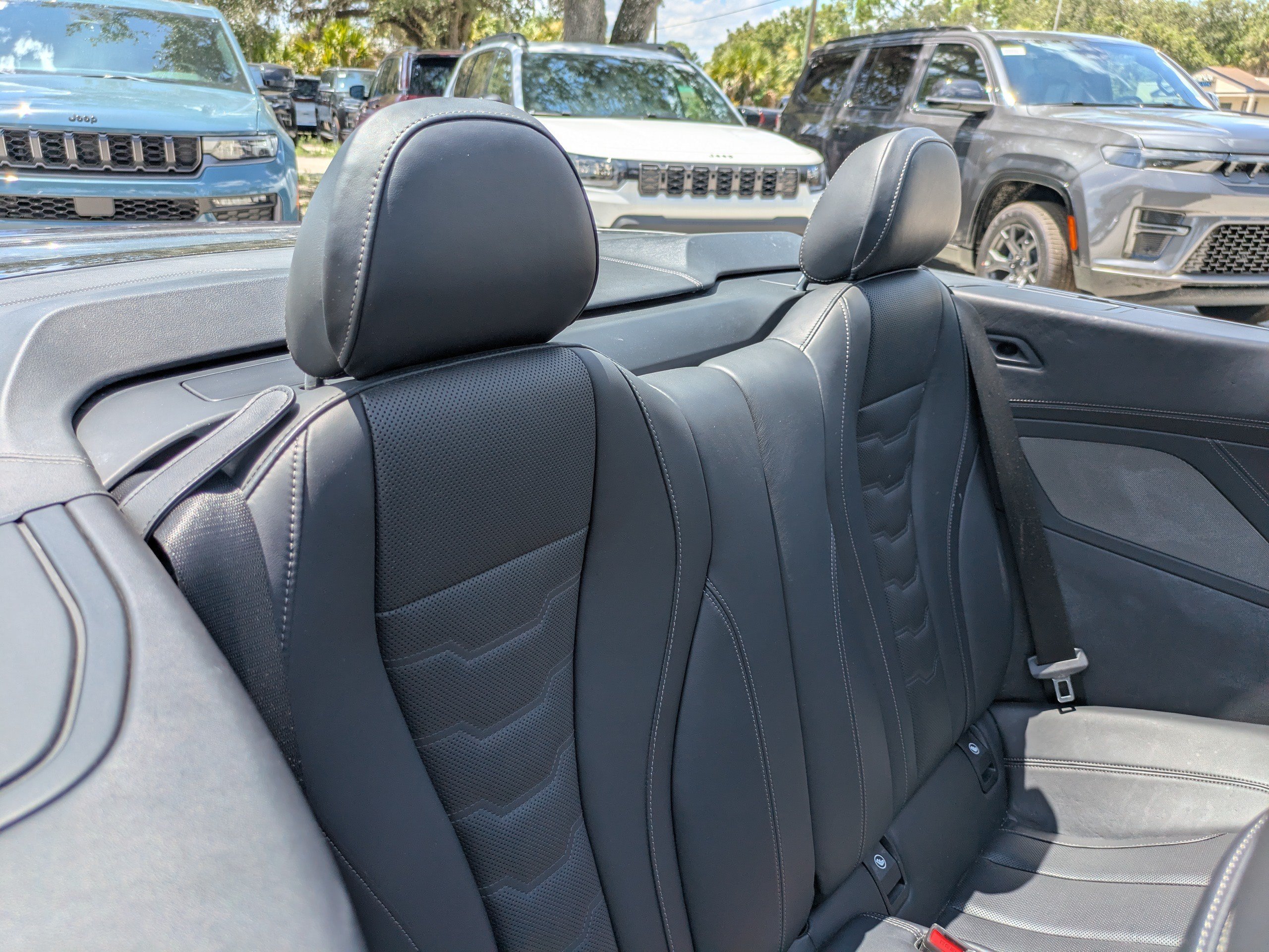Used 2022 BMW 840i xDrive Convertible AWD/4WD image 12