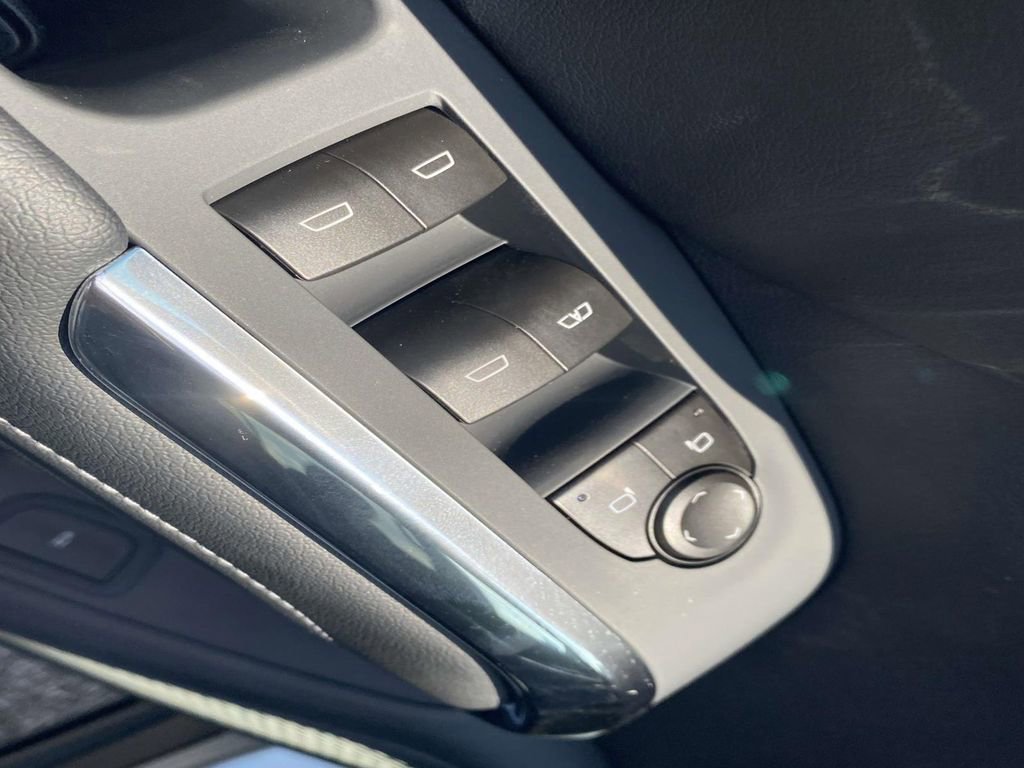 New 2026 Chevrolet Traverse LT w/ LPO, Floor Liner Package image 15