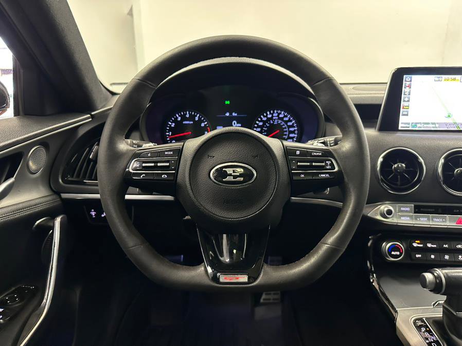 Used 2019 Kia Stinger GTS image 44