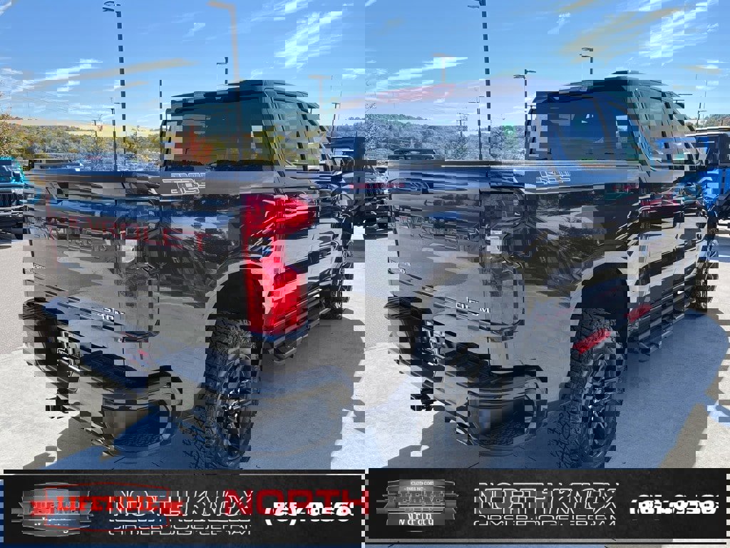 Used 2024 Chevrolet Silverado 1500 Custom Trail Boss image 20