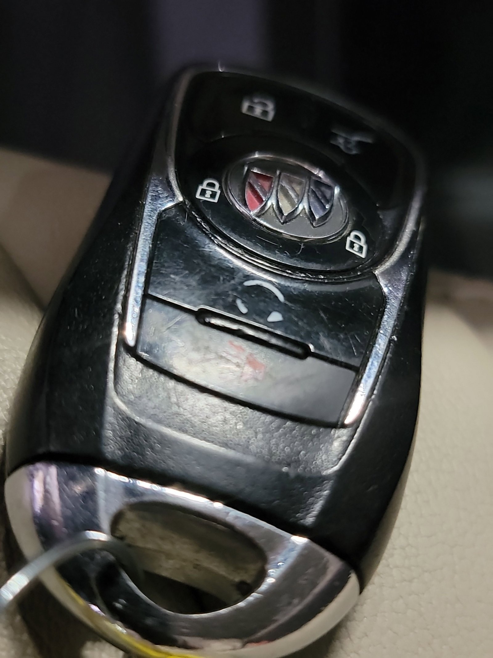 Used 2020 Buick Enclave Essence FWD image 30