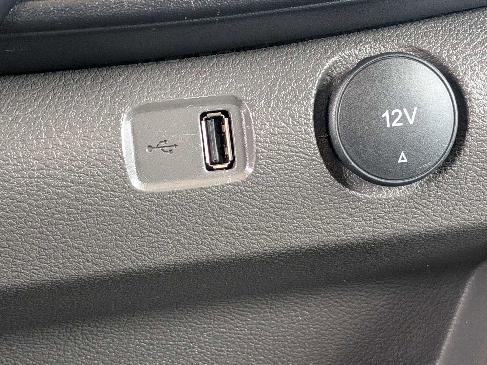 Certified 2024 Ford Transit 350 XLT image 31