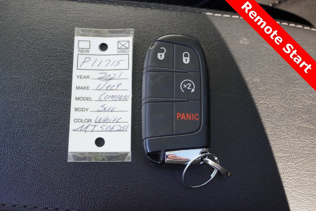 Used 2021 Jeep Compass Latitude w/ Sun and Sound Group image 30