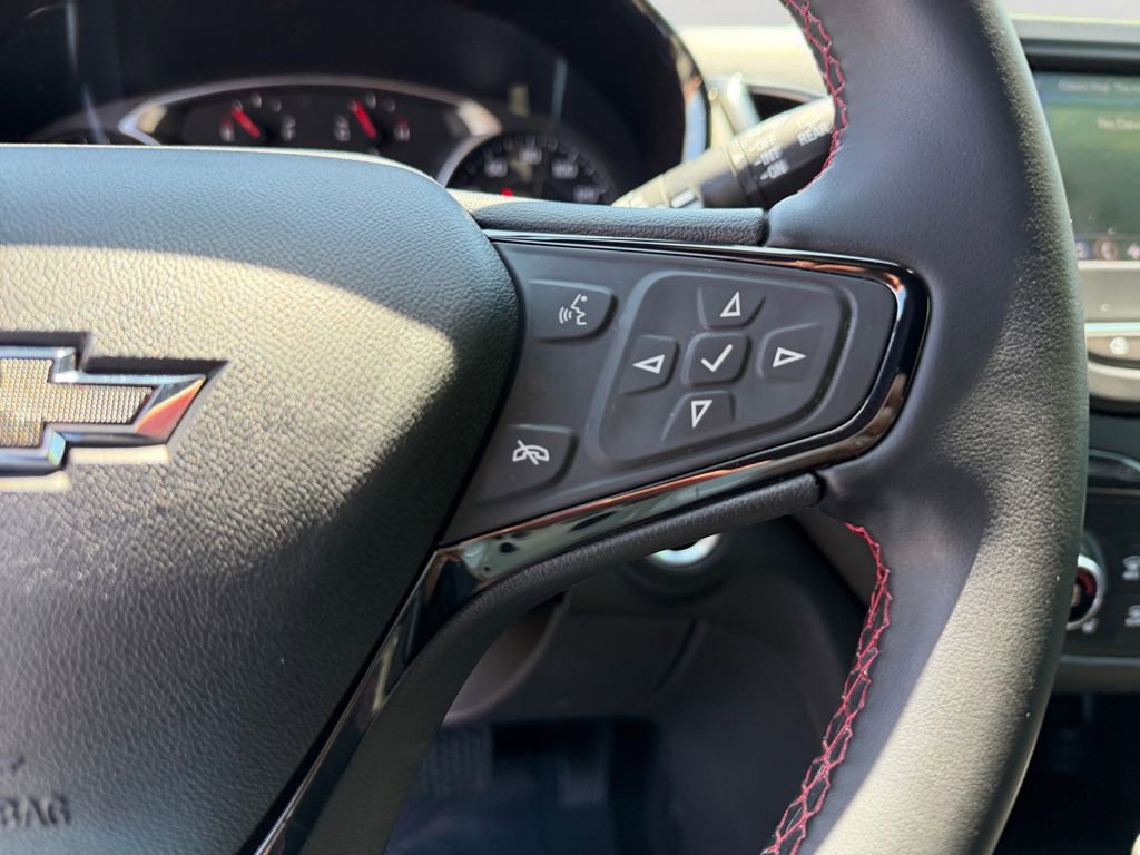 Used 2023 Chevrolet Equinox RS AWD/4WD image 20