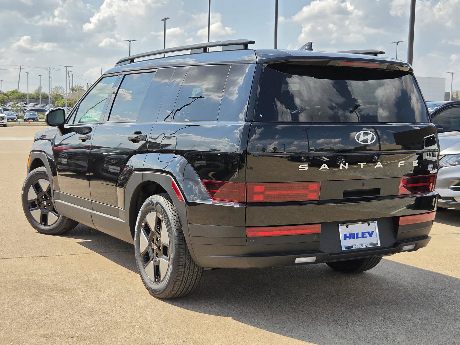 New 2027 Hyundai Santa Fe SEL FWD image 3