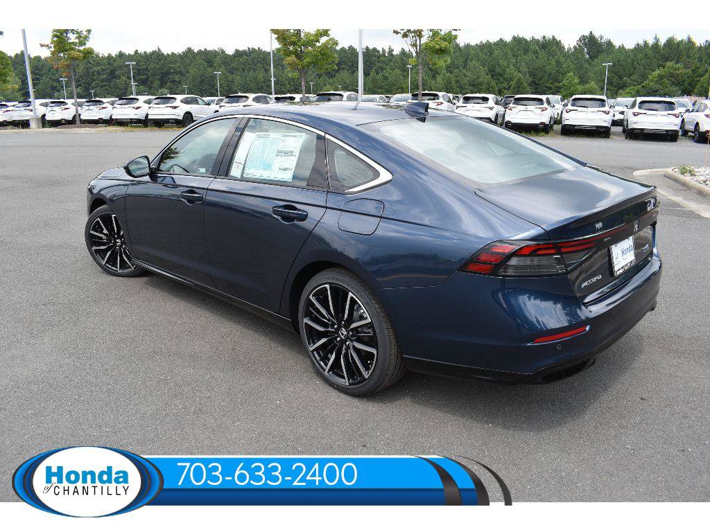 New 2026 Honda Accord Hybrid Touring image 5