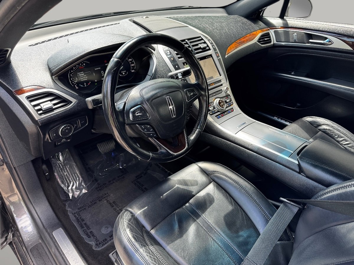 Used 2017 Lincoln MKZ Reserve w/ Climate Package FWD image 15