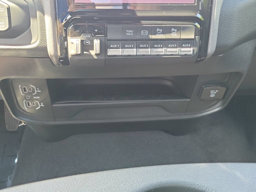 New 2026 RAM 2500 Warlock w/ Safety Group AWD/4WD image 29