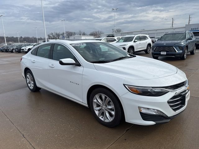 Used 2024 Chevrolet Malibu LT FWD image 1