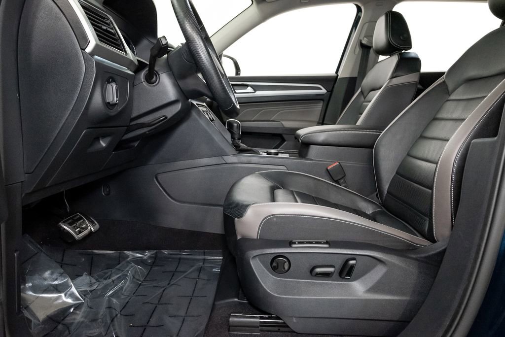 Used 2023 Volkswagen Atlas SEL Premium image 13