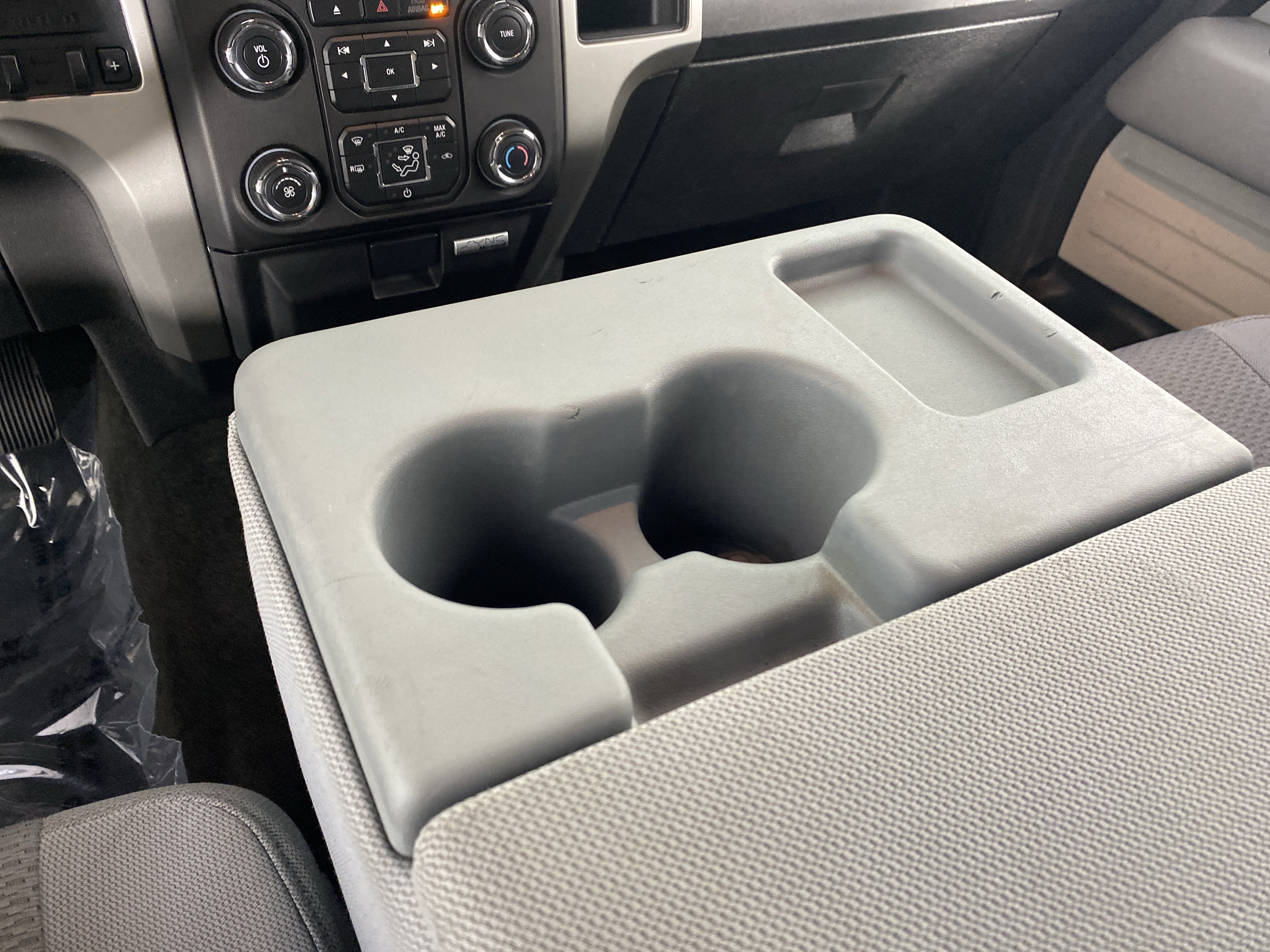 Used 2014 Ford F150 XLT w/ Equipment Group 302A Luxury AWD/4WD image 33