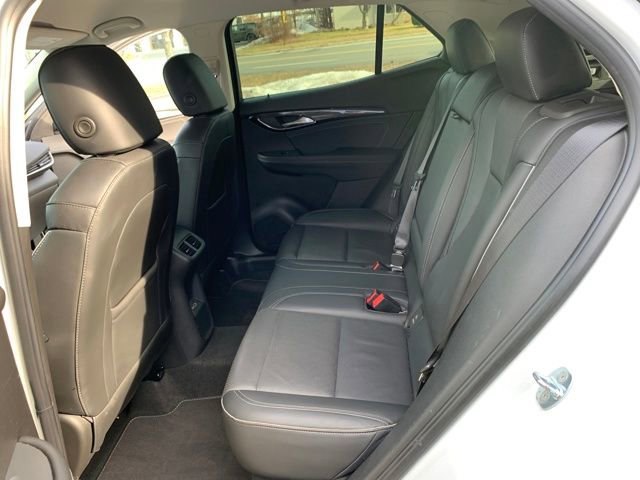 Used 2023 Buick Envision Essence image 24