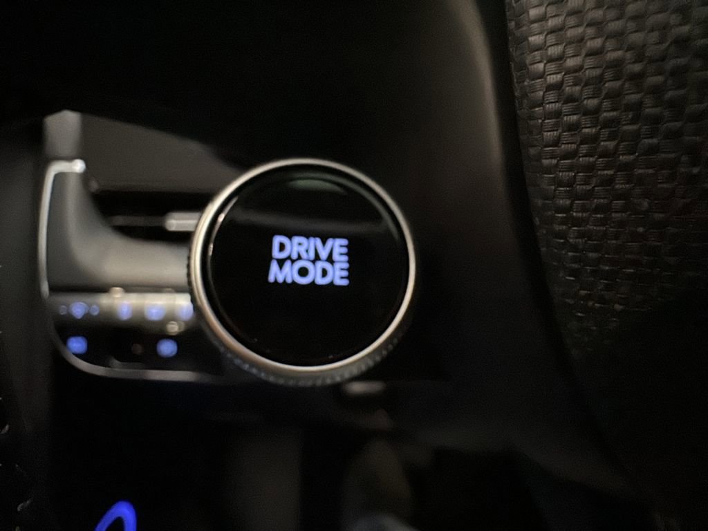 New 2026 Hyundai Ioniq 5 Limited image 24