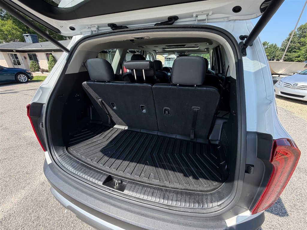 Used 2020 Kia Telluride EX w/ EX Premium Package FWD image 17