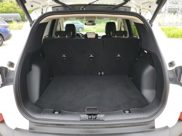 Used 2020 Ford Escape Titanium AWD/4WD image 8