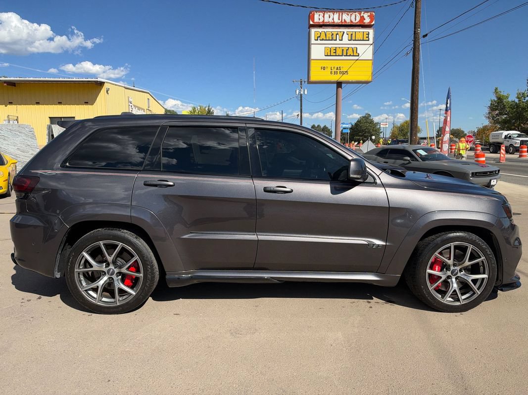 Used 2019 Jeep Grand Cherokee SRT AWD/4WD image 8