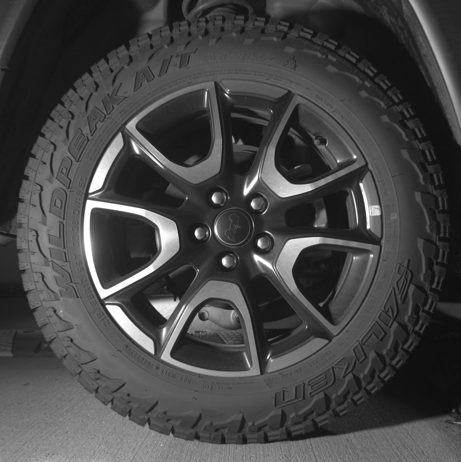 Used 2025 Jeep Compass Trailhawk AWD/4WD image 15