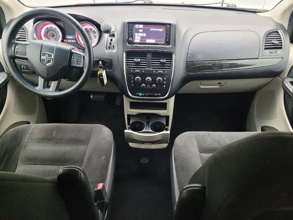Used 2017 Dodge Grand Caravan SE w/ Power Window Group FWD image 22