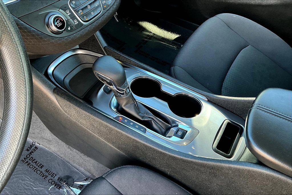 Used 2024 Chevrolet Malibu LT image 14