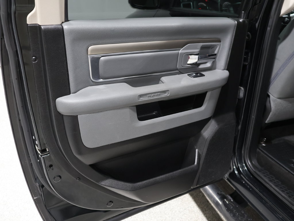 Used 2017 RAM 1500 Big Horn AWD/4WD image 18