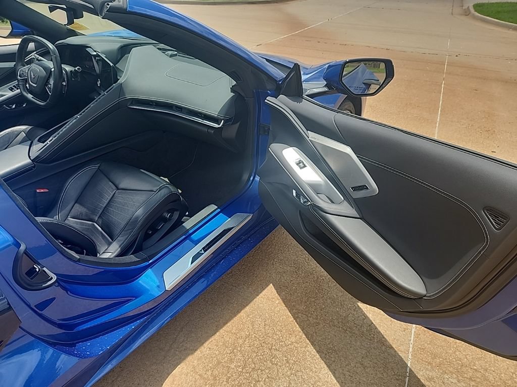 Used 2020 Chevrolet Corvette Stingray Preferred Conv w/ 2LT Preferred Equipment Group RWD image 13