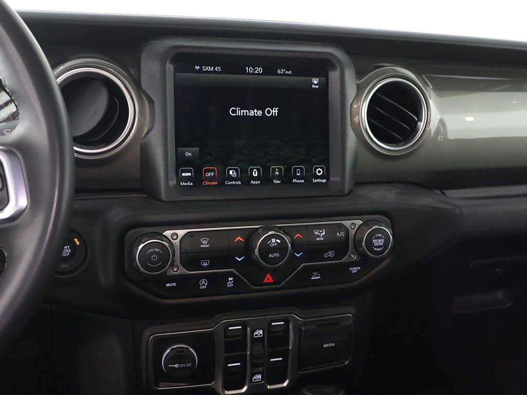 Used 2023 Jeep Wrangler Unlimited Sahara AWD/4WD image 36