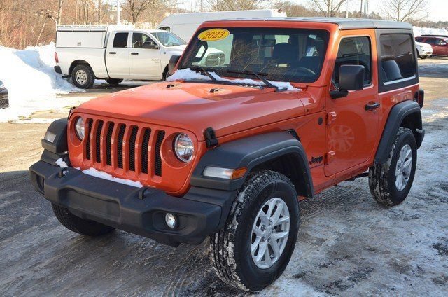 Used 2023 Jeep Wrangler Sport S image 4