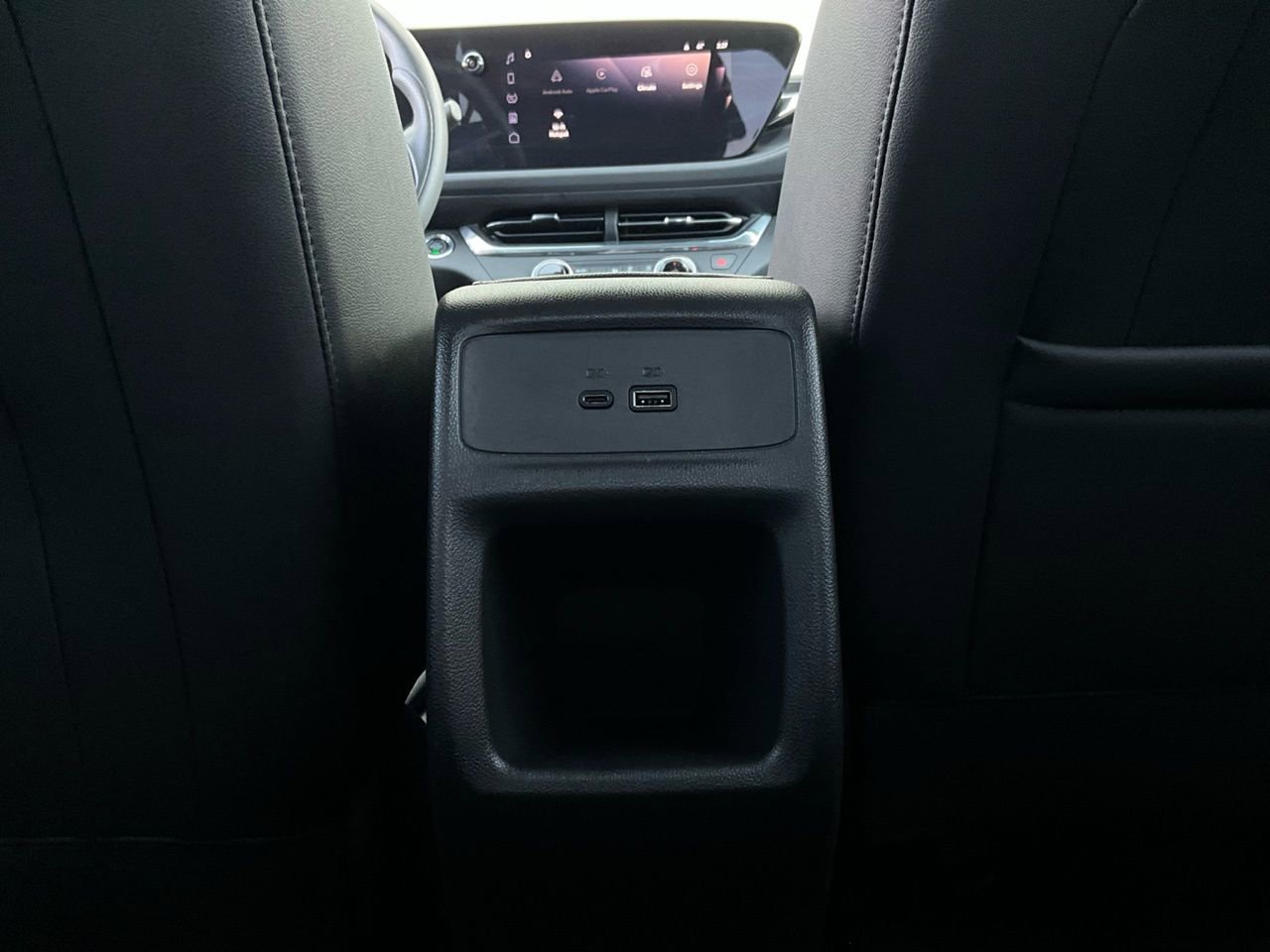 Used 2025 Buick Envista Preferred image 12