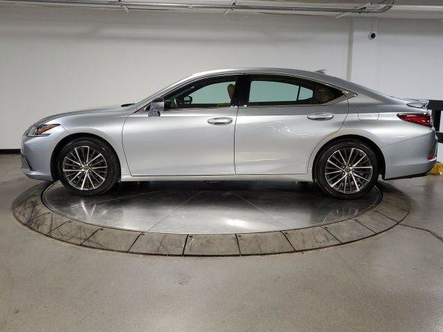 Certified 2023 Lexus ES 350 w/ Premium Package image 5