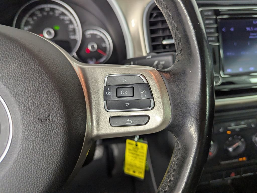 Used 2016 Volkswagen Beetle 1.8T SE image 23