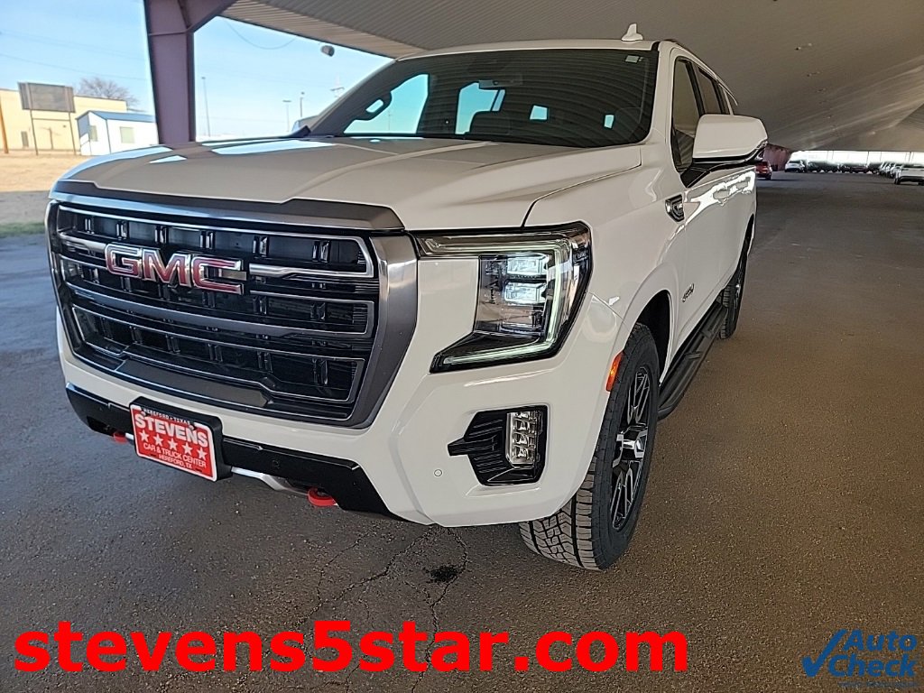 Used 2023 GMC Yukon XL AT4 w/ Technology Package image 3