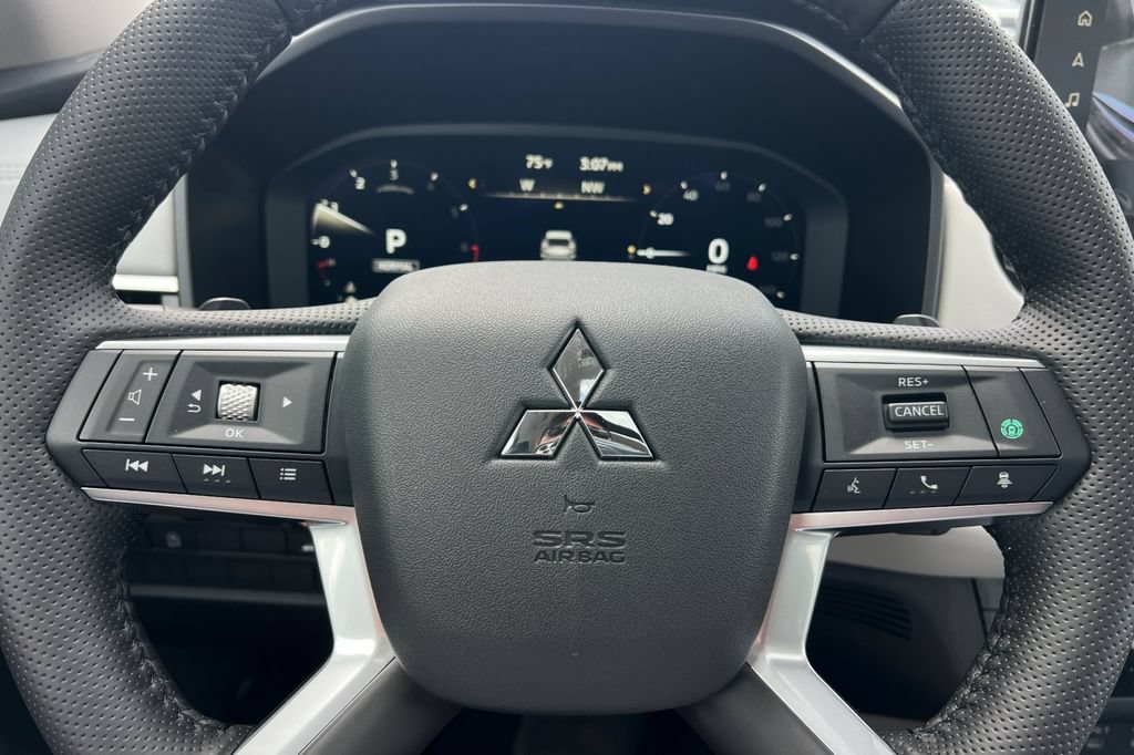 New 2026 Mitsubishi Outlander SE AWD/4WD image 25