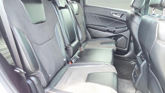 Used 2023 Ford Edge ST image 20