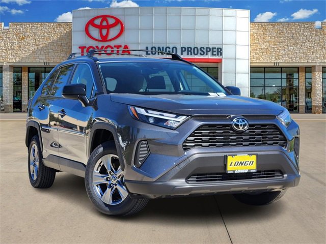 New 2025 Toyota RAV4 LE