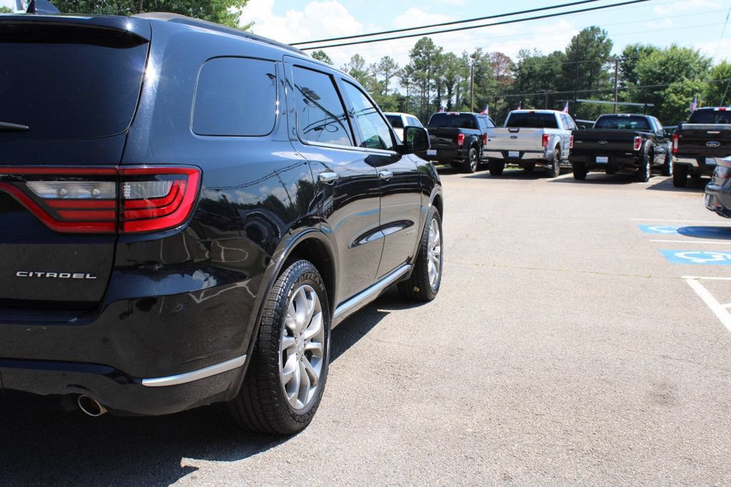 Used 2017 Dodge Durango Citadel RWD image 40