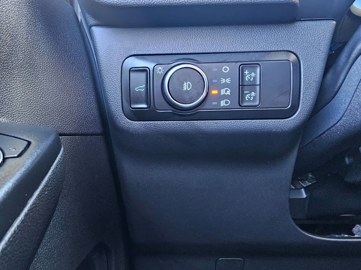 Used 2025 Ford Escape ST-Line Select image 32