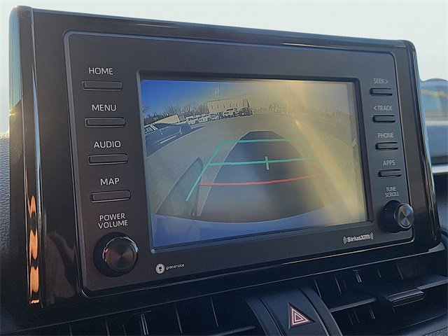 Used 2022 Toyota RAV4 LE image 15