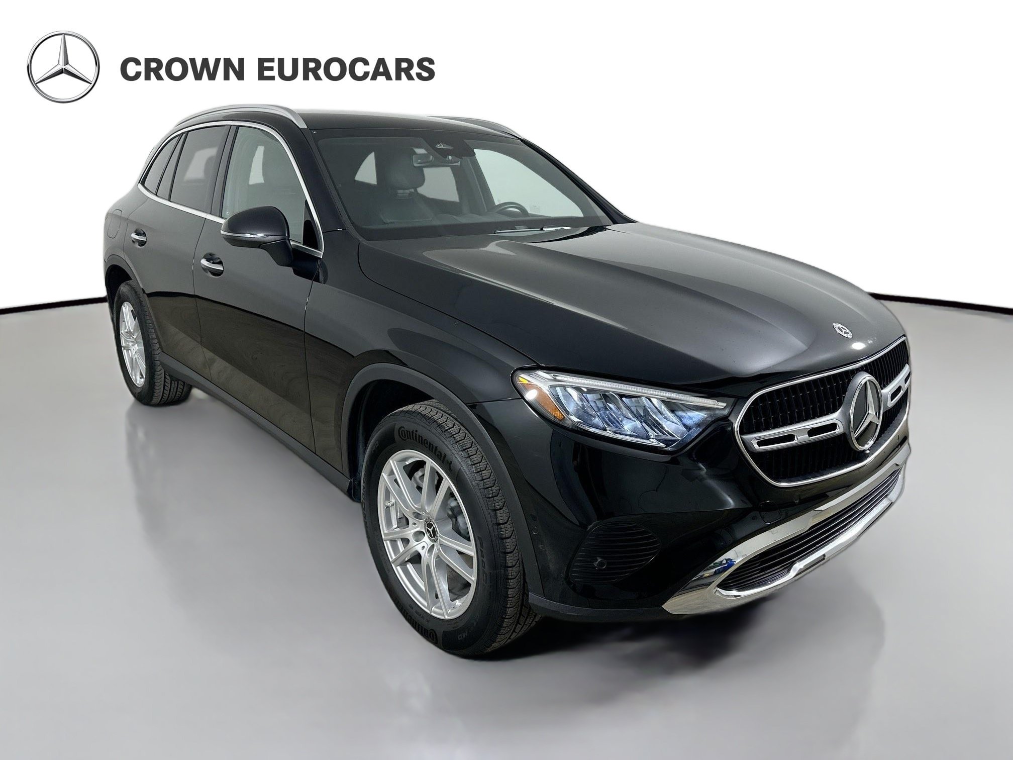 Used 2023 Mercedes-Benz GLC 300 4MATIC image 3