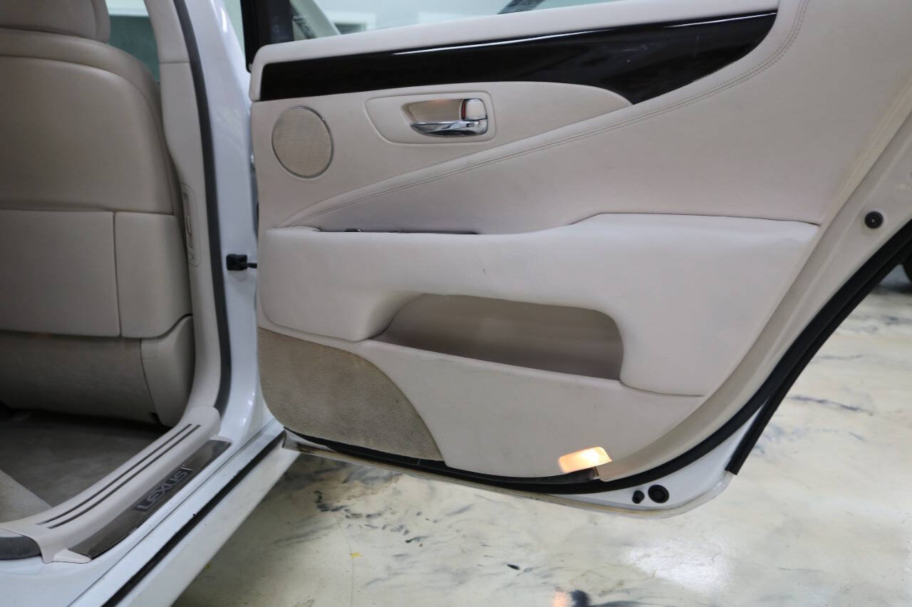 Used 2008 Lexus LS 460 L RWD image 96