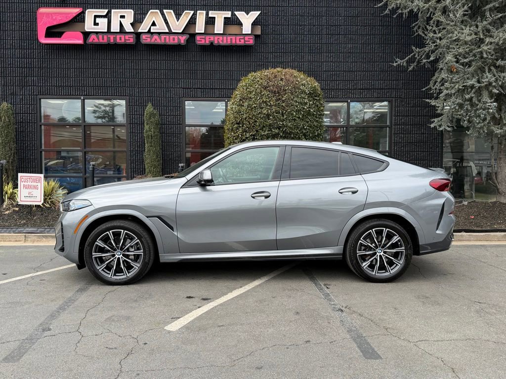 Used 2025 BMW X6 xDrive40i AWD/4WD image 9