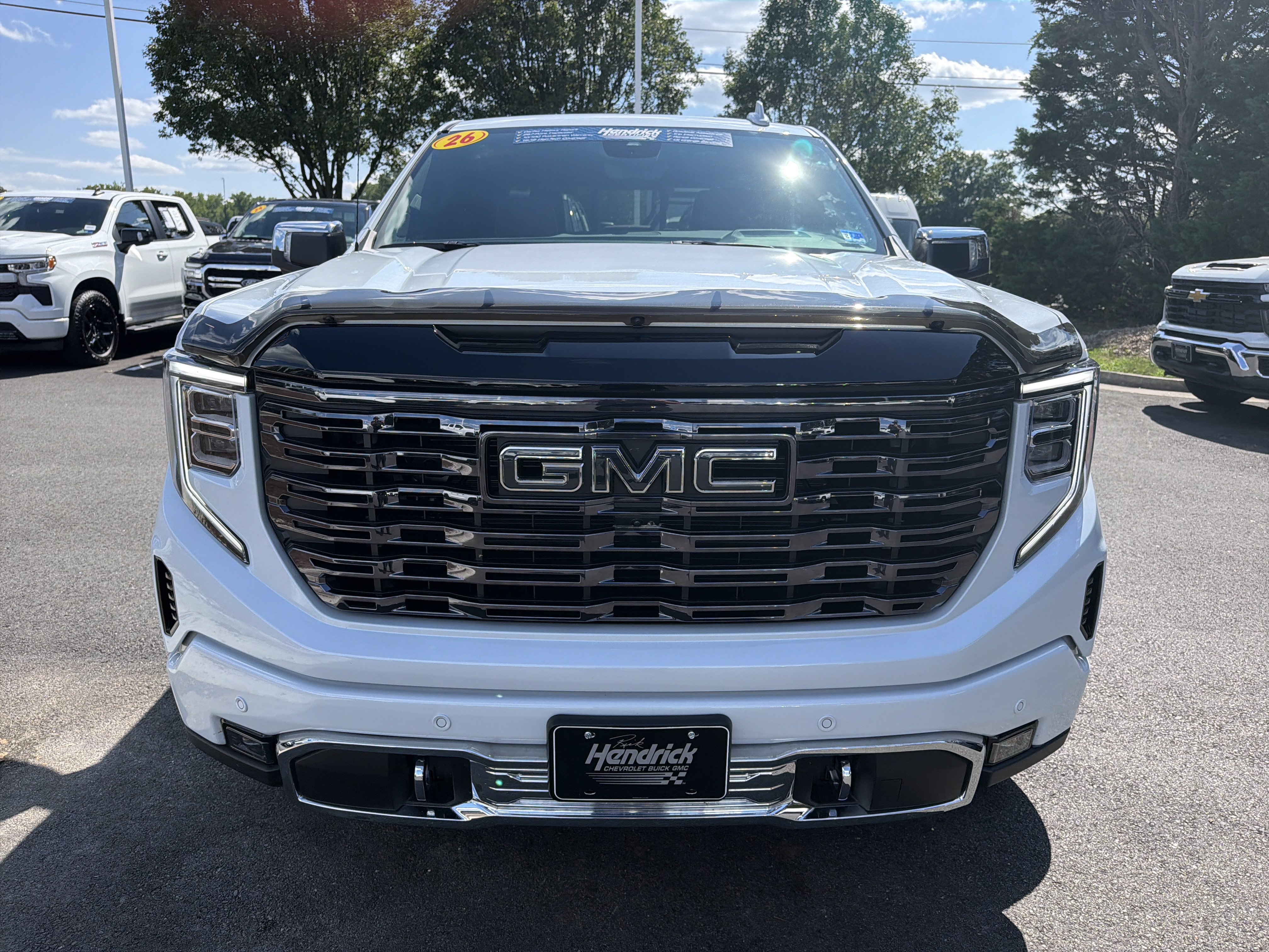 Used 2026 GMC Sierra 1500 Denali Ultimate AWD/4WD image 3