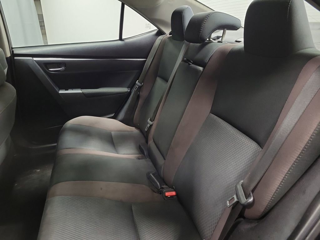 Used 2019 Toyota Corolla LE image 19